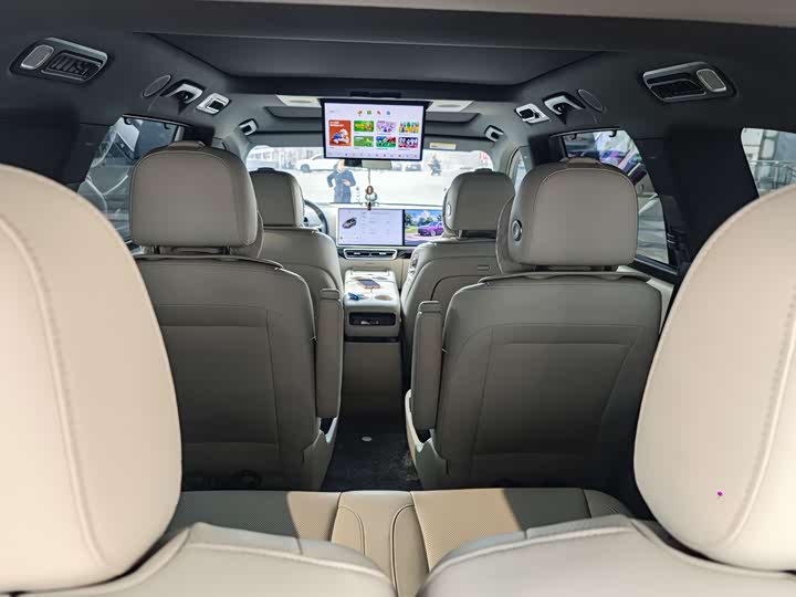 Фото 7 - LiXiang L9