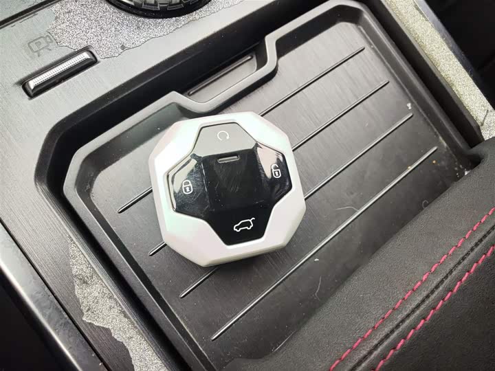 Фото 9 - Jetour T2