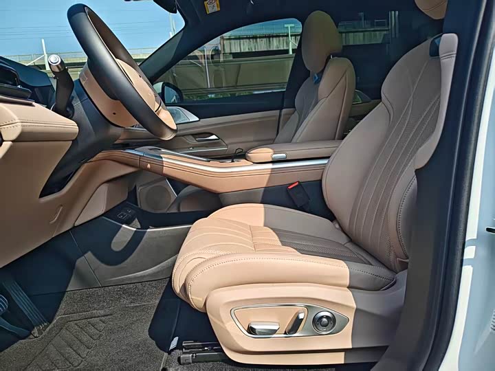 Фото 4 - XPeng G9