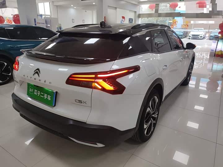 Фото 7 - Citroen C5 X