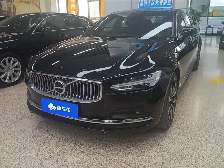 Фото 1 - Volvo S90