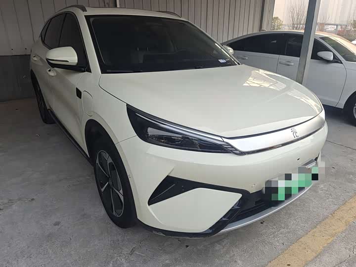 Фото 3 - BYD Yuan Plus