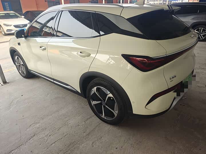 Фото 4 - BYD Yuan Plus