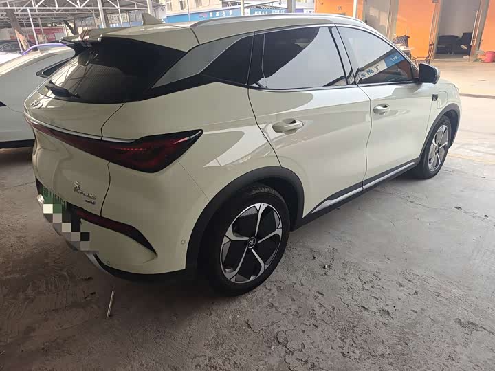 Фото 5 - BYD Yuan Plus