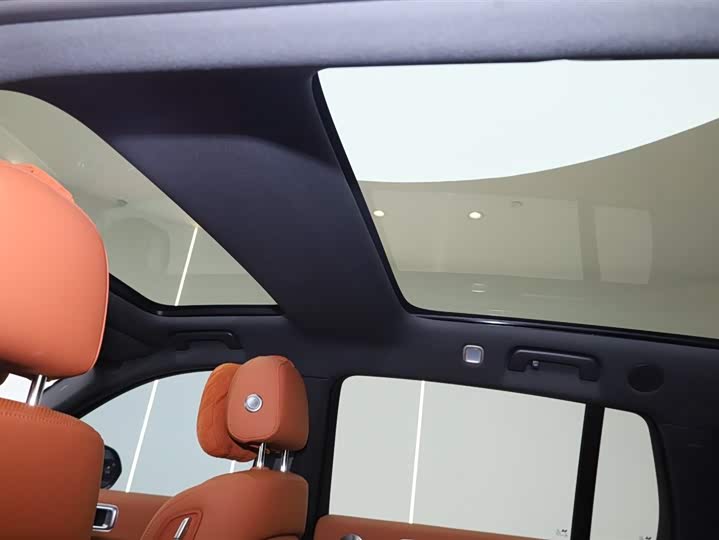 Фото 9 - LiXiang L7