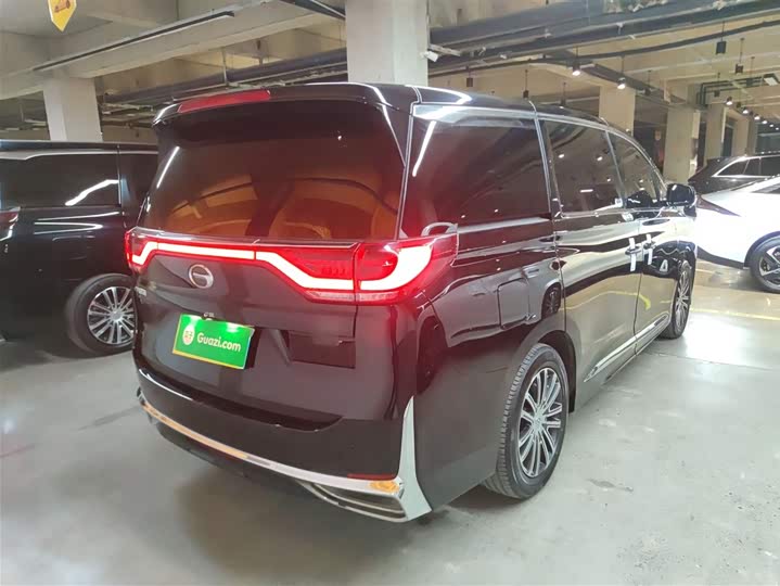 Фото 7 - GAC Trumpchi M8