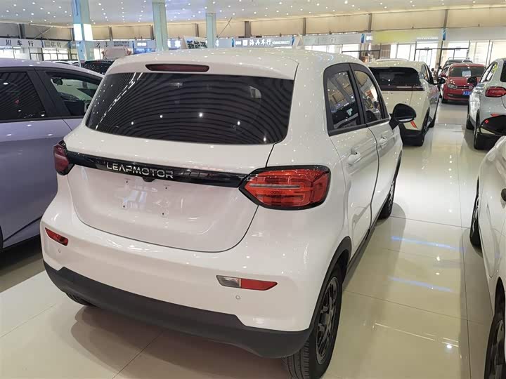 Фото 7 - Leapmotor T03