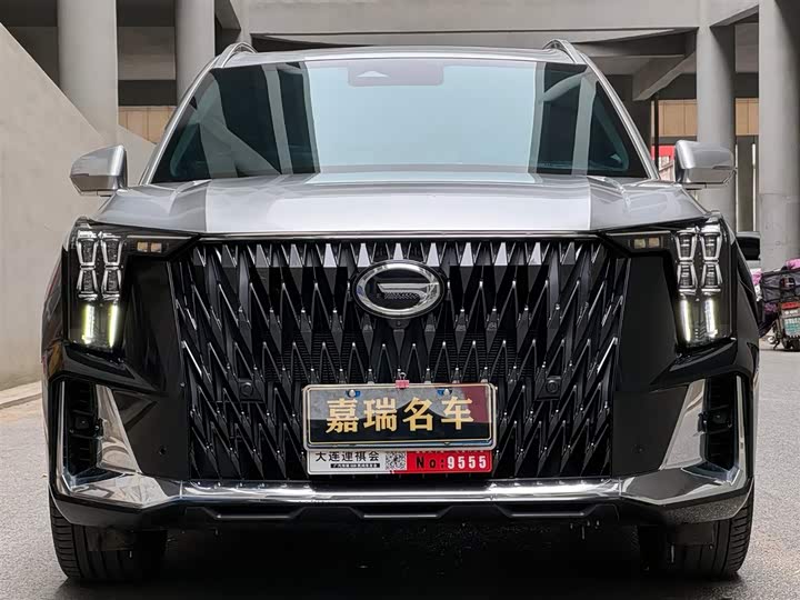 Фото 2 - GAC Trumpchi GS8