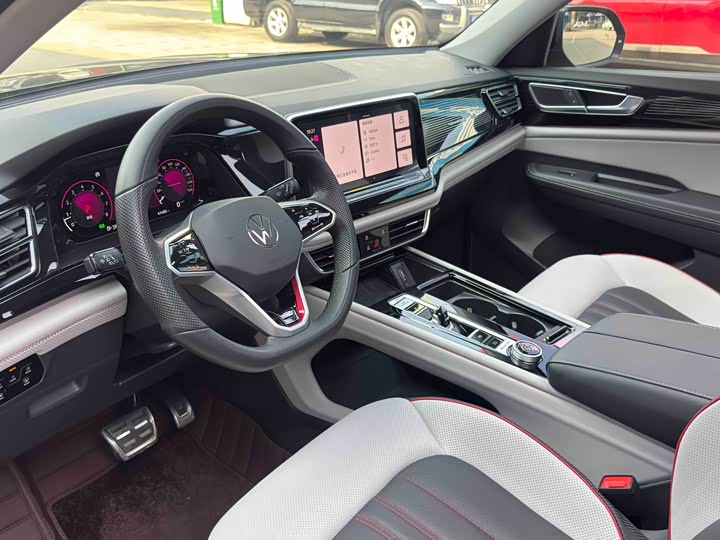 Фото 9 - Volkswagen Teramont X