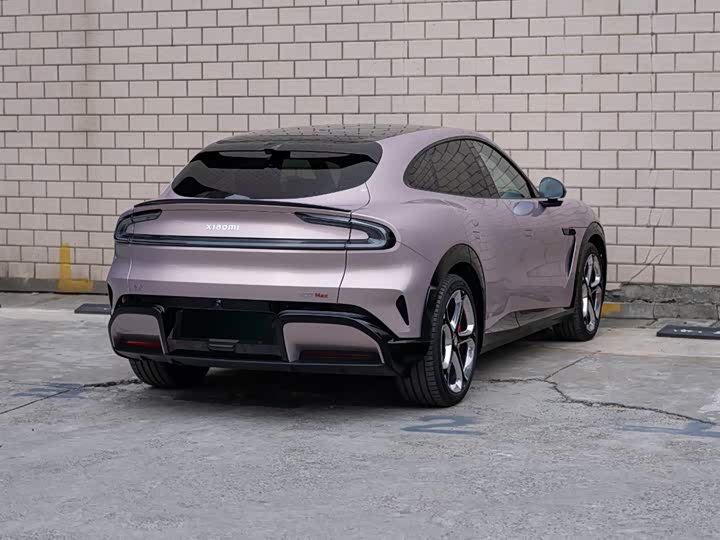 Фото 4 - Xiaomi YU7