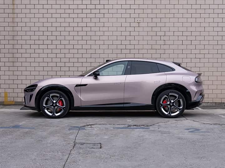 Фото 7 - Xiaomi YU7