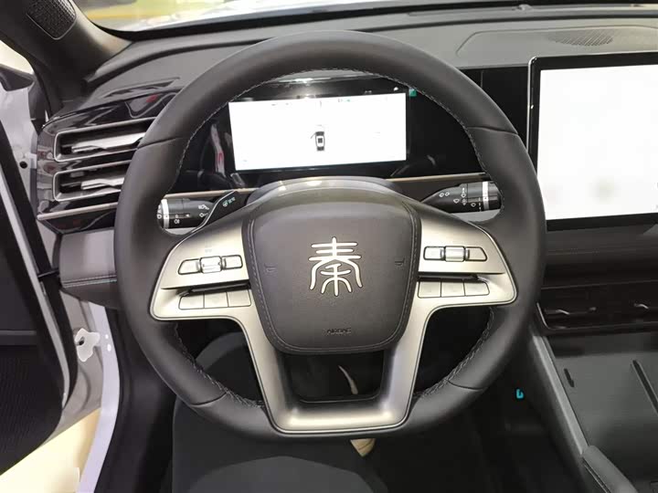 Фото 3 - BYD Qin L