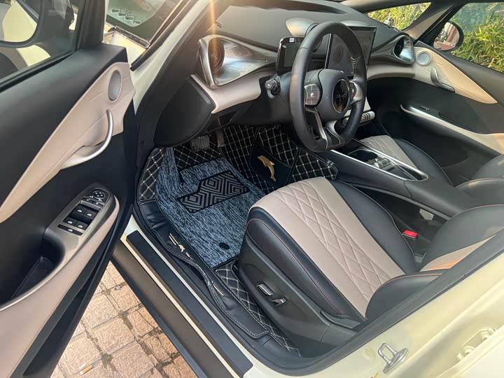 Фото 7 - BYD Dolphin