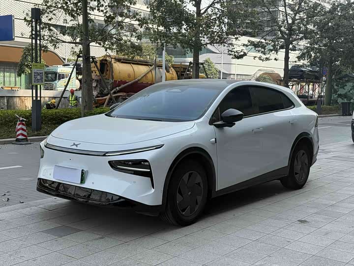 Фото 1 - XPeng G7