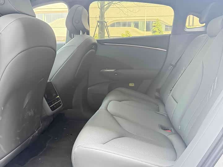 Фото 6 - XPeng G7