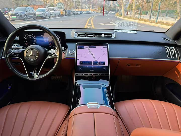 Фото 5 - Mercedes-Benz S-Class