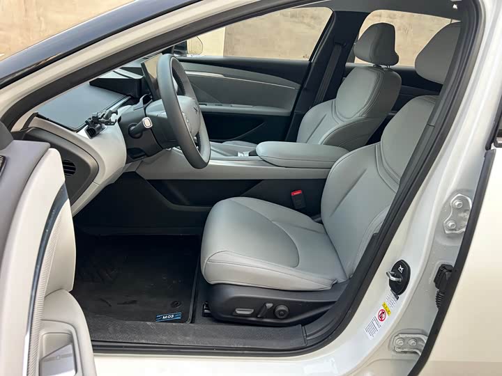 Фото 7 - XPeng Mona M03