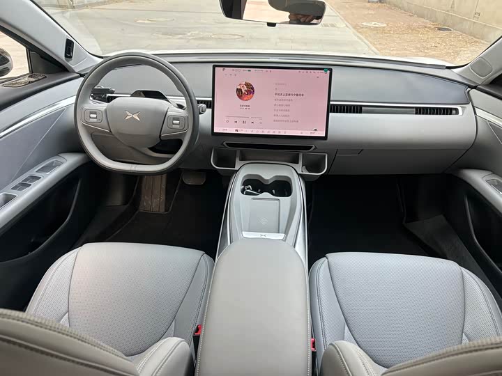 Фото 8 - XPeng Mona M03