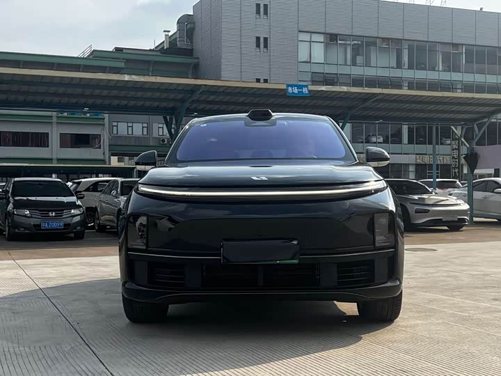 Фото 2 - LiXiang L7