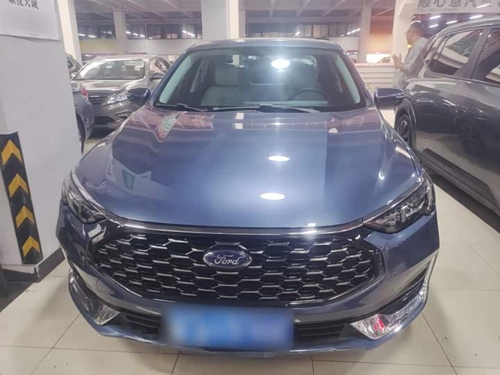 Фото 3 - Ford Escort