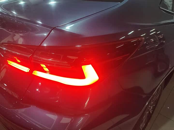 Фото 8 - Ford Escort