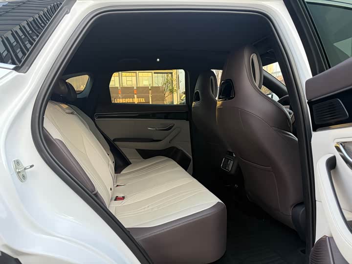 Фото 8 - BYD Song Plus Hybrid/EV