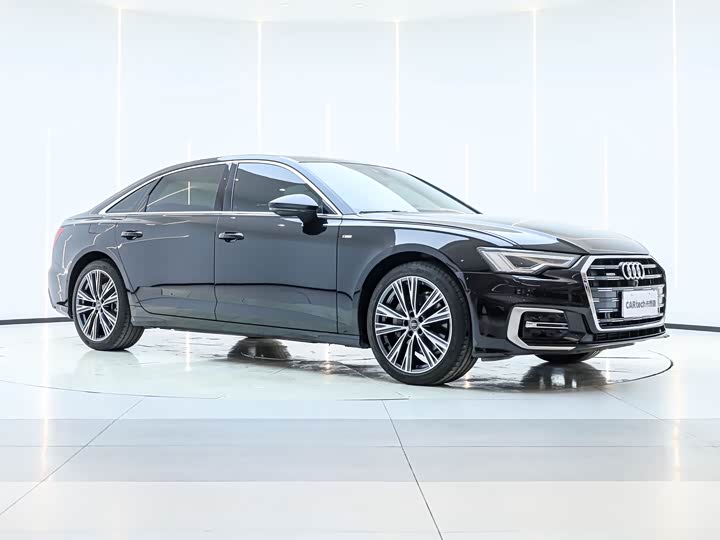 Фото 7 - Audi A6L