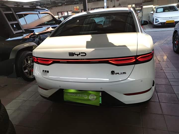 Фото 6 - BYD Qin Plus
