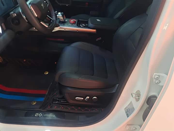 Фото 9 - Jetour T2