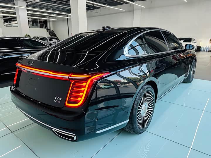 Фото 6 - Hongqi H9