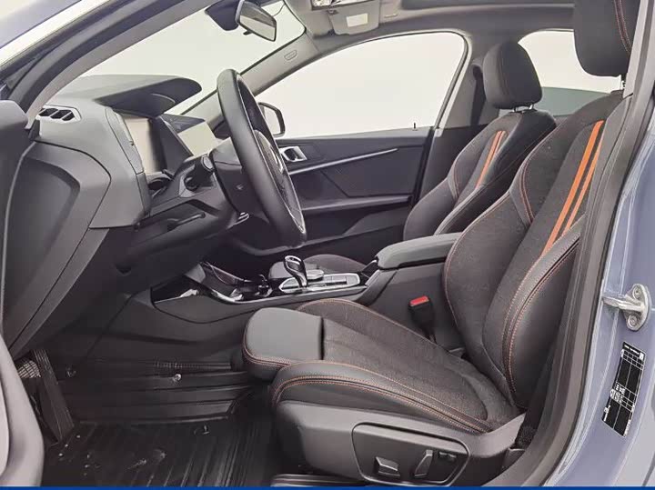 Фото 4 - BMW 2 Series