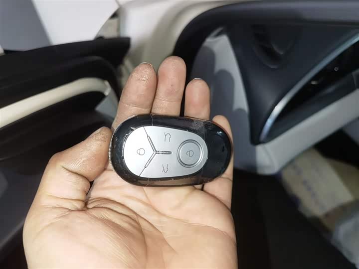 Фото 9 - Geely Galaxy Geome