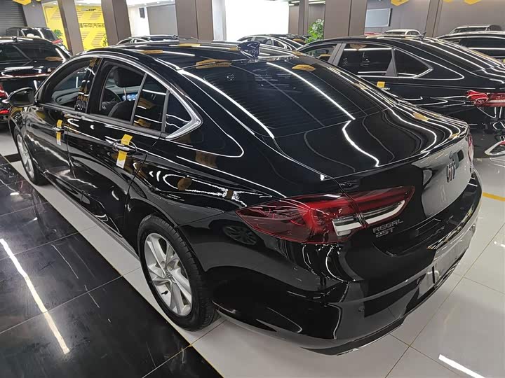 Фото 5 - Buick Regal