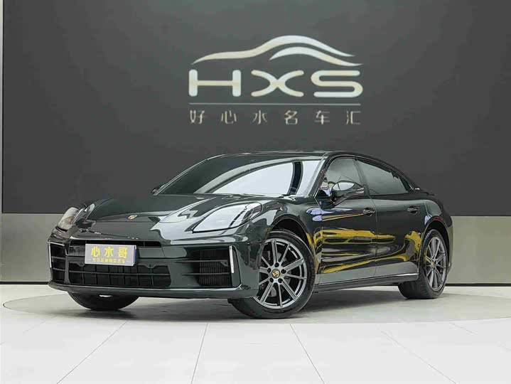 Фото 1 - Porsche Panamera