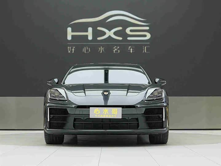 Фото 2 - Porsche Panamera