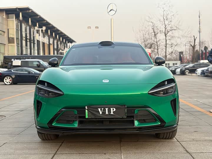 Фото 2 - Xiaomi YU7