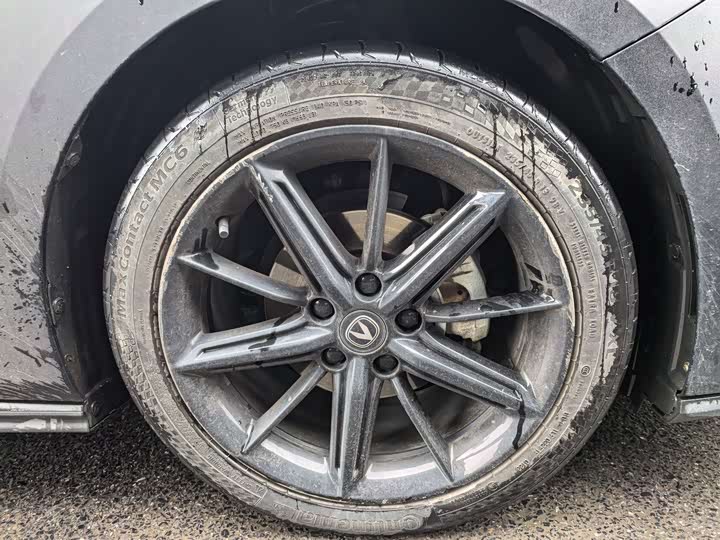 Фото 5 - Changan UNI-V