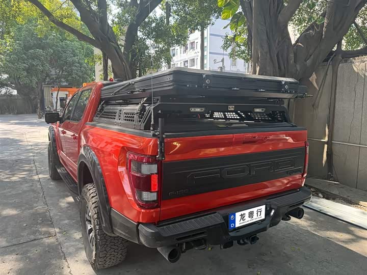 Фото 3 - Ford F-150 Raptor