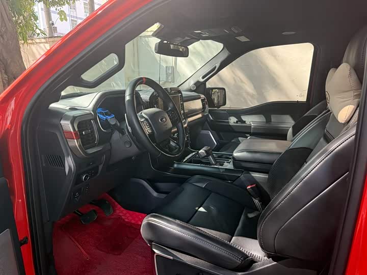 Фото 6 - Ford F-150 Raptor