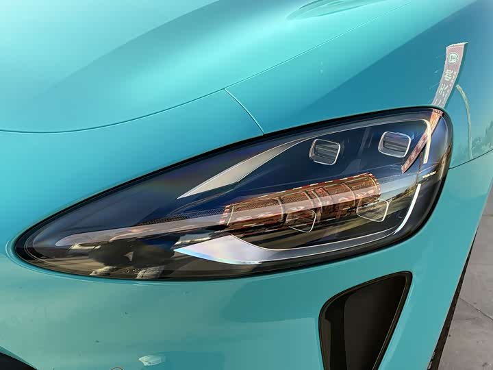 Фото 4 - Xiaomi SU7