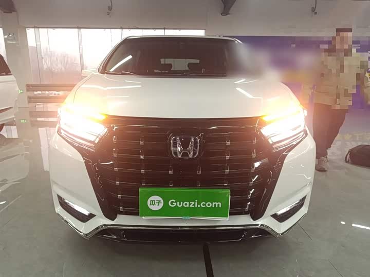 Фото 3 - Honda Elysion