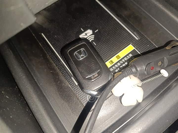 Фото 9 - Honda Elysion