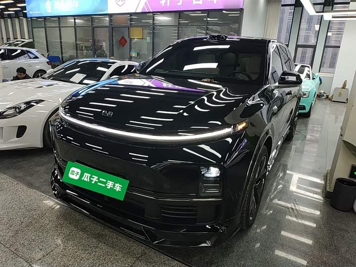 Фото 1 - LiXiang L7