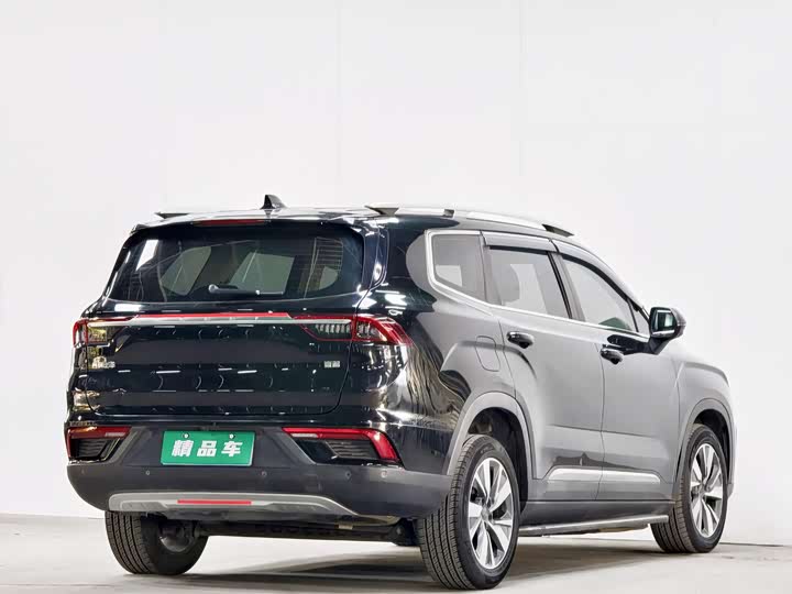 Фото 7 - Geely Okavango