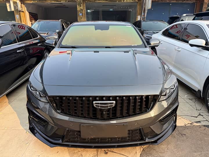 Фото 1 - Geely Preface