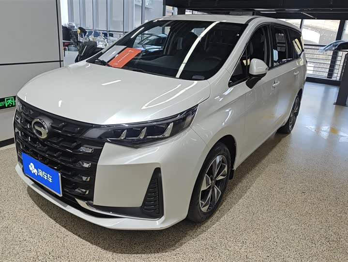 Фото 1 - GAC Trumpchi M6