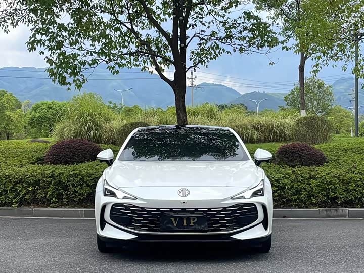 Фото 2 - MG Motor 7