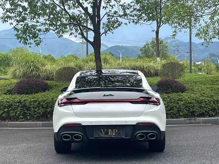 Фото 8 - MG Motor 7