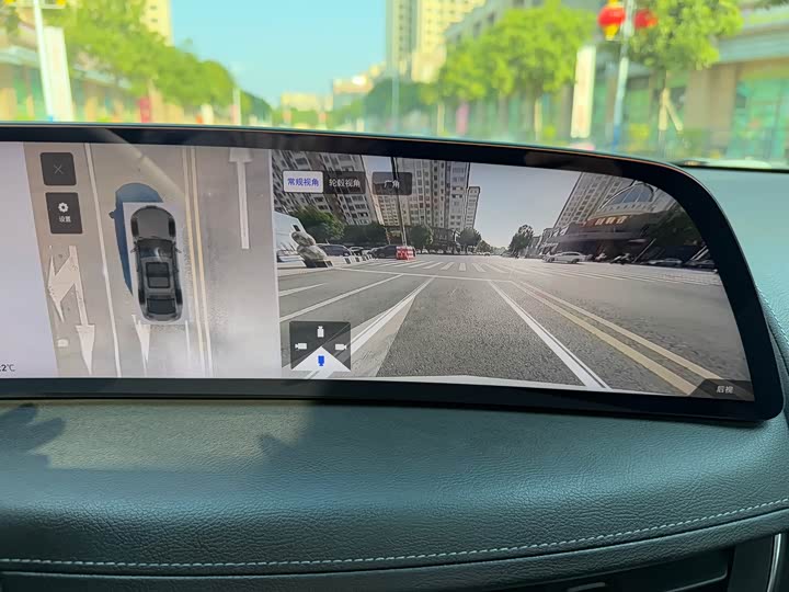 Фото 6 - Cadillac CT5