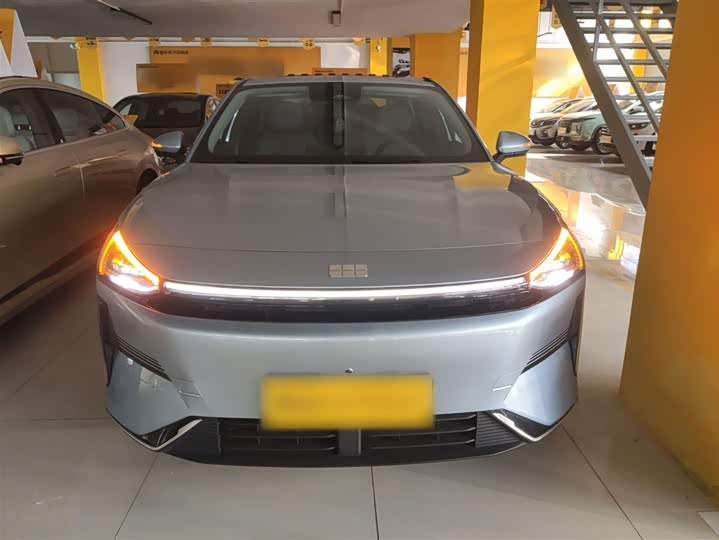 Фото 3 - Geely Galaxy L6